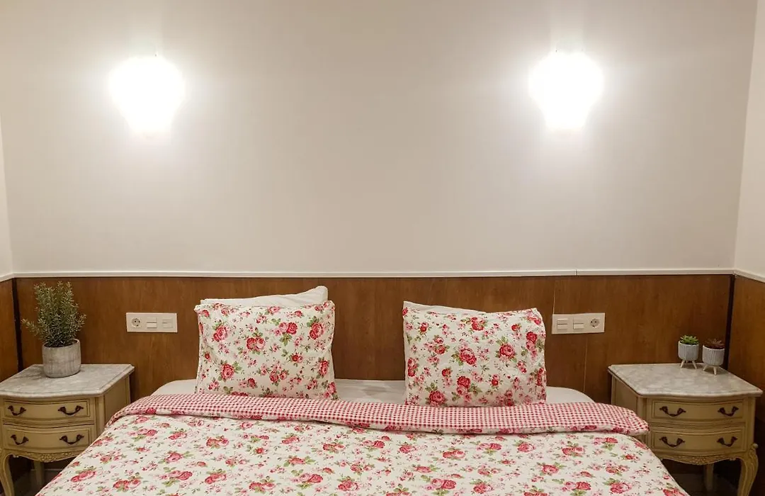 Waves Guesthouse-1